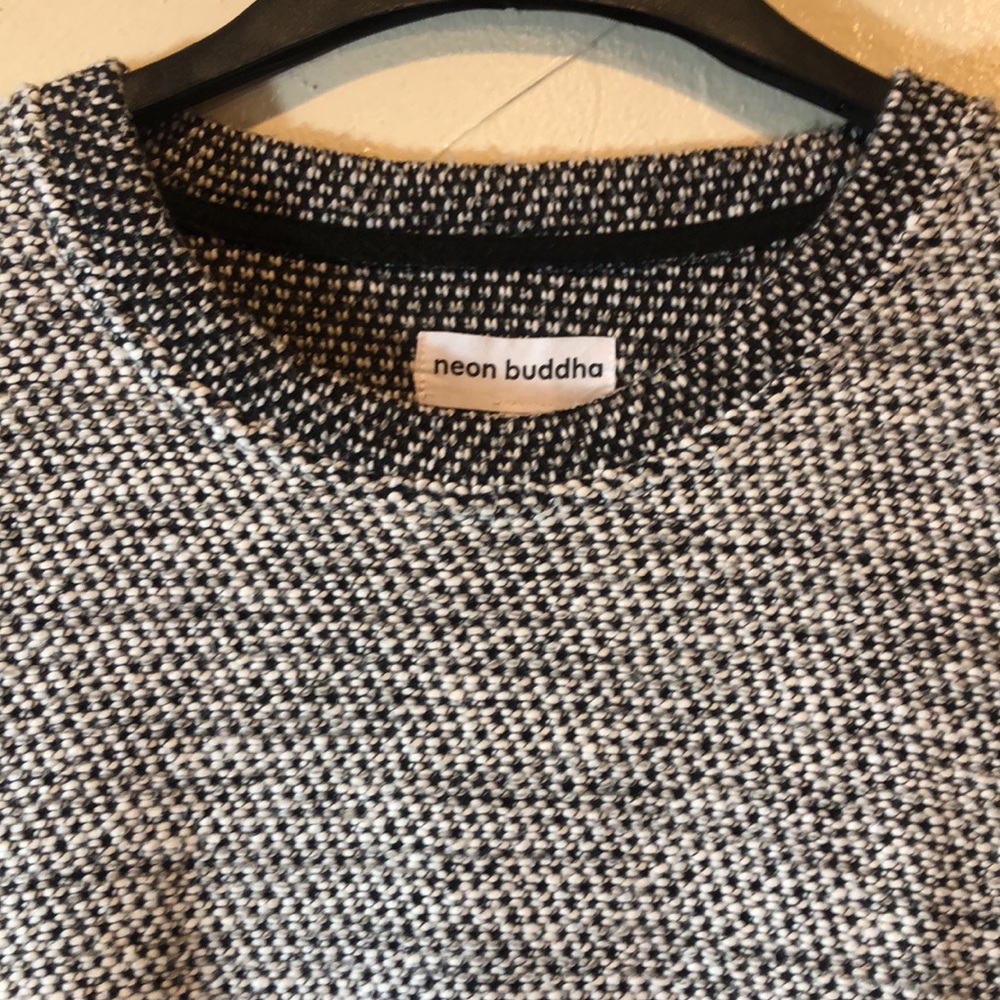 Neon Buddha Cotton blend pullover knit top. Size XL - Picture 2 of 7